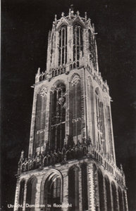 UTRECHT - Domtoren in Floodlight