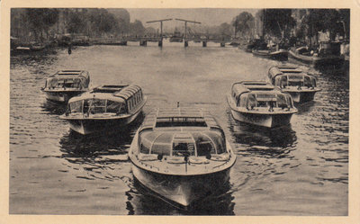 AMSTERDAM - Rondvaart door de grachten