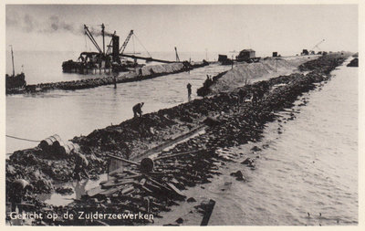 ZUIDERZEEWERKEN - Gezicht op de Zuiderzeewerken