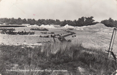 HARSKAMP - Infanterie Schietkamp, Einde Gevechtsbaan