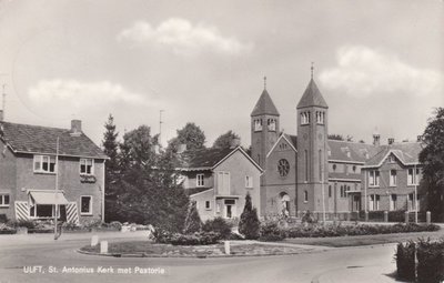 ULFT - St. Antonius Kerk met Pastorie