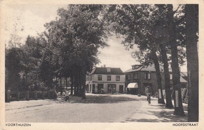 VOORTHUIZEN - Hoofdstraat