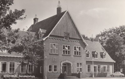 WEERSELO - Gemeentehuis