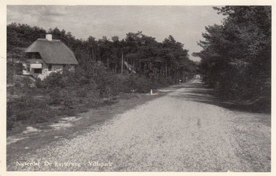 NIJVERDAL - De Ruyterweg - Villapark