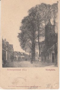 SCHERPENZEEL - Kerkplein