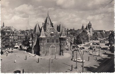 AMSTERDAM - Nieuwma(r)kt met Waaggebouw