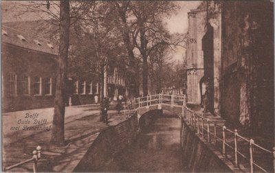 DELFT - Oude Delft met Prinsenhof