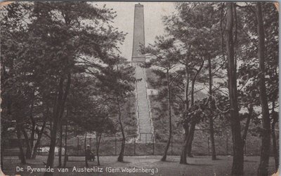 AUSTERLITZ - De Pyramide van Austerlitz