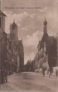 UTRECHT - Voetiusstraat met Openb. Leeszaal