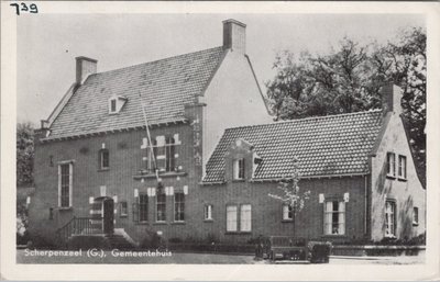 SCHERPENZEEL - Gemeentehuis