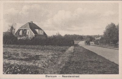 BLARICUM - Naarderstraat