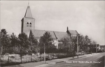 SOEST - R. K. Kerk de H. Familie