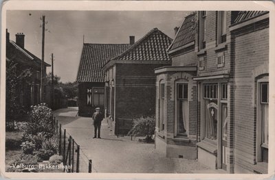 VALBURG - Bakkerstraat