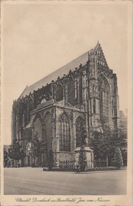 UTRECHT - Domkerk en Standbeeld Jan van Nassau