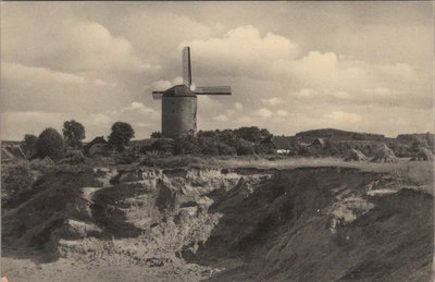 ZEDDAM - Oude Zeddamsche Molen bij Montferland