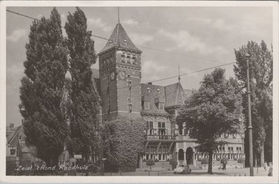 ZEIST - t Rond Raadhuis