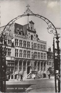 BERGEN OP ZOOM - Stadhuis