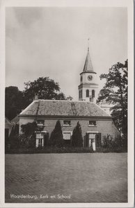 WAARDENBURG - Kerk en School