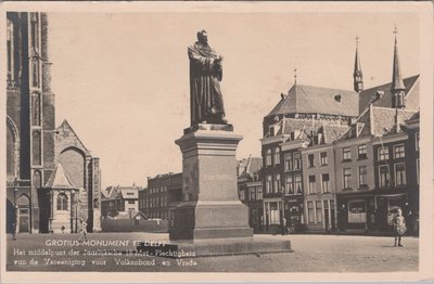 DELFT - Grotius Monument