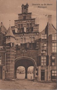 NIJMEGEN - Doorblik op Gr. Markt