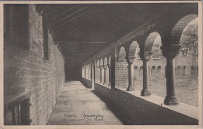UTRECHT - Kloostergang der Kerk van St. Marie