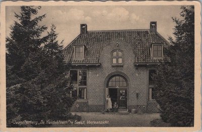 SOEST - Jeugdherberg de heidebloem te Soest. Vooraanzicht