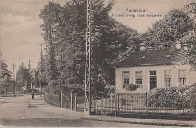 AMERSFOORT - Utrechtschewe hoek Bergstraat