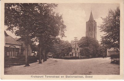 SOEST - Kruispunt Torenstraat en Stationsstraat Soest