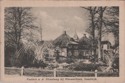 SOESTERBERG - Fontein a. d. Straatweg bij Nieuwerhoek