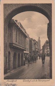 AMERSFOORT - Doorkijk uit de Kamperpoort