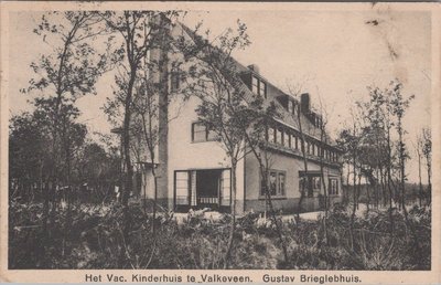 VALKEVEEN - Het vac. Kinderhuis te Valkeveen. Gustav Brieglebhuis