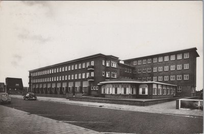 EGMOND AAN ZEE - Troelstra-Oord, Voorzijde