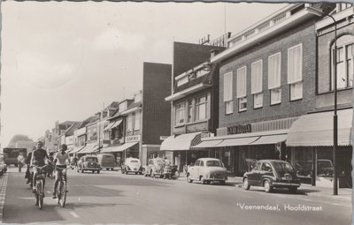 VEENENDAAL - Hoofdstraat