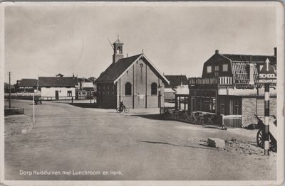 HUISDUINEN - Dorp Huisduinen met Lunchroom en Kerk