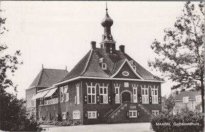 MAARN - Gemeentehuis