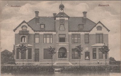 REEUWIJK - Raadhuis