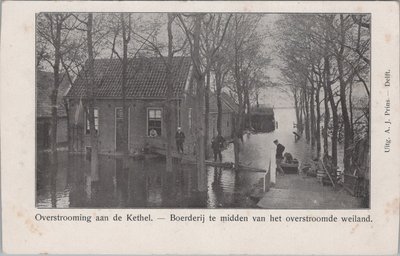 KETHEL - Overstrooming aan de Kethel. Boerderij te midden van het overstroomde weiland