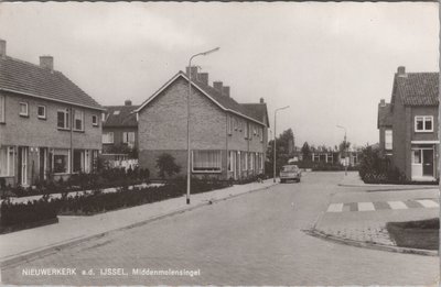 NIEUWERKERK A. D. IJSSEL - Middenmolensingel