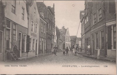 OUDEWATER - Leeuweringerstraat