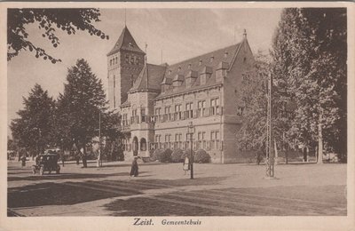 ZEIST - Gemeentehuis