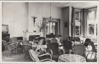 ZEIST - Rust en Herstellingsoord Sonnehaert. Zitkamer