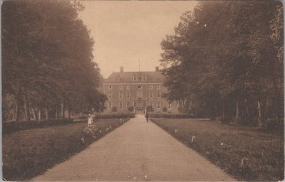 ZEIST - Nassau-laan met Slot