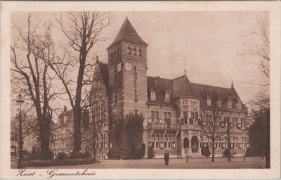 ZEIST - Gemeentehuis