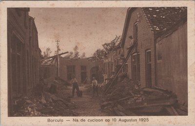 BORCULO - Na de cycloon op 10 Augustus 1925