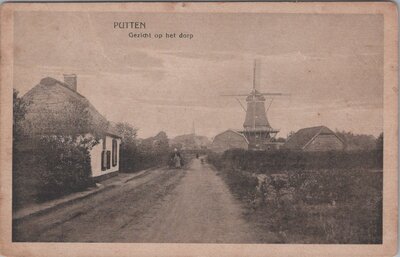 PUTTEN - Gezicht op het Dorp