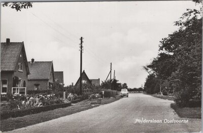OOSTVOORNE - Polderlaan