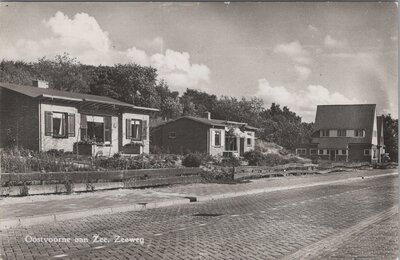 OOSTVOORNE AAN ZEE - Zeeweg
