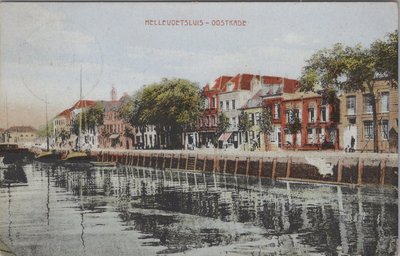 HELLEVOETSLUIS - Oostkade