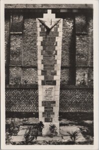 ZUIDLAND - Monument