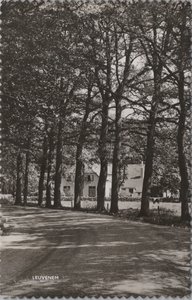 LEUVENUM - Hotel De Zwarte Boer